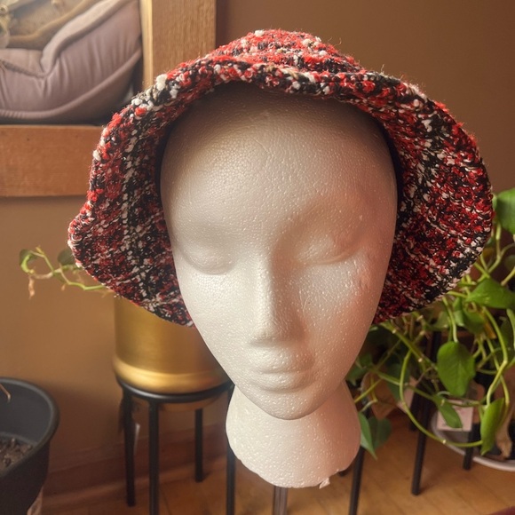 Wonderly Plaid Tweed Bucket Hat - Picture 1 of 5